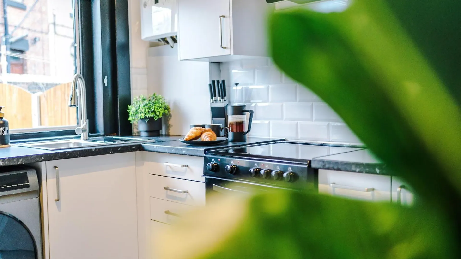 Holiday home Modern Premium 3 Bed Hidden Gem - Central Location Barnsley United Kingdom