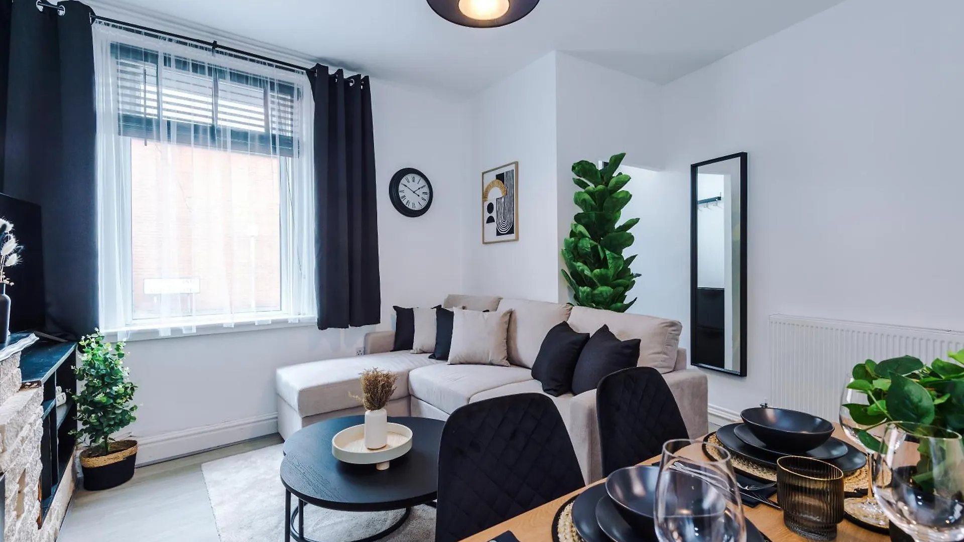 Holiday home Modern Premium 3 Bed Hidden Gem - Central Location Barnsley